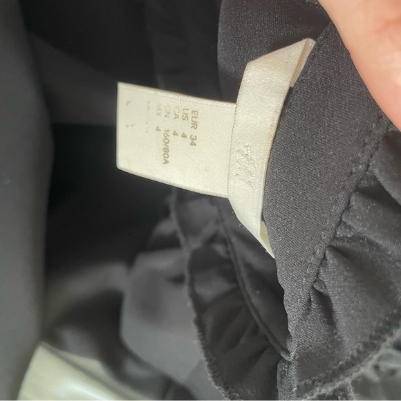 Stylish H&M LITTLE BLACK DRESS! - Picture 8 of 10